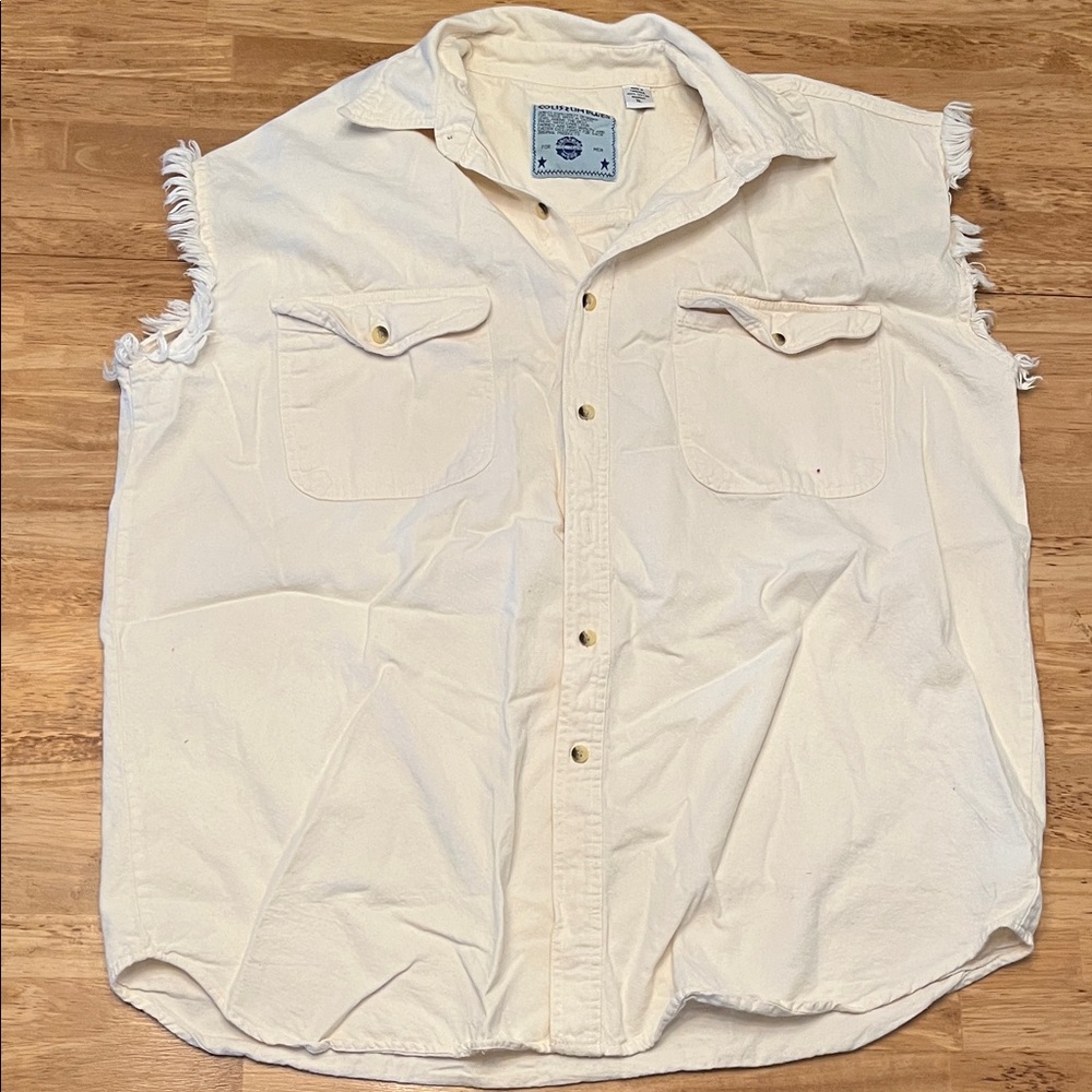 Men's Sleeveless Button-Down Shirt in Cream